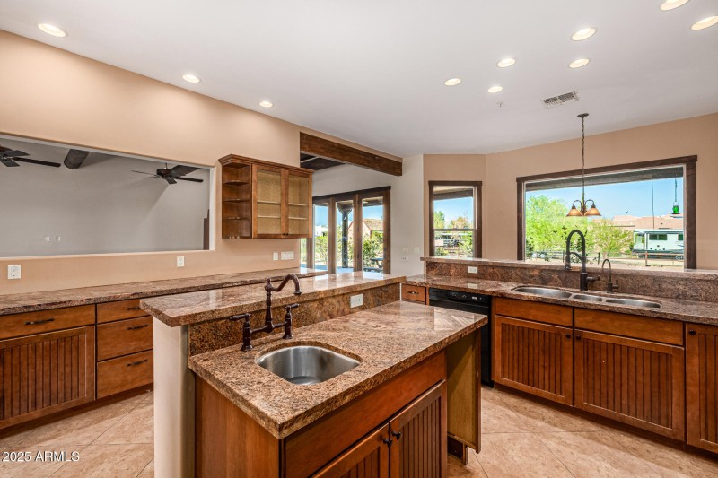 KITCHEN IS OPEN TO DINING AND GREATROOM
