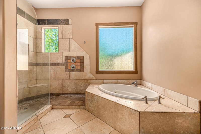 MASTER BATH WITH WALK IN SHOWER AND SOAK