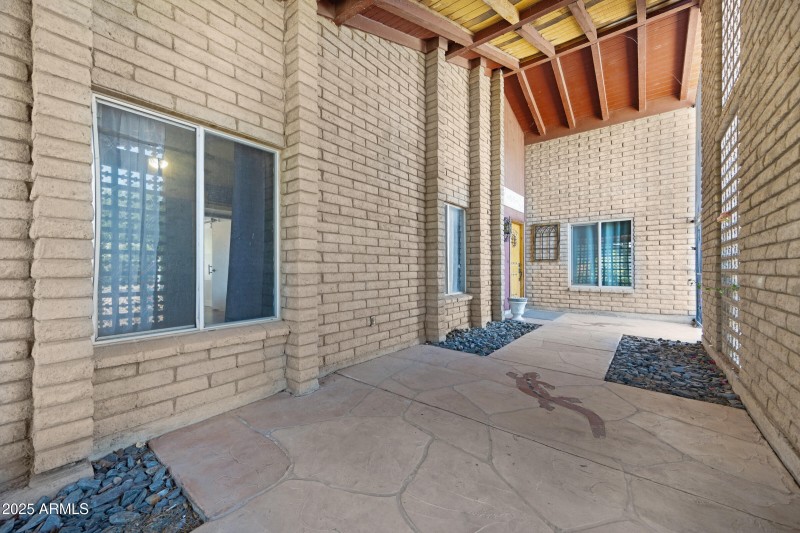 2921 N 103rd Ave-6