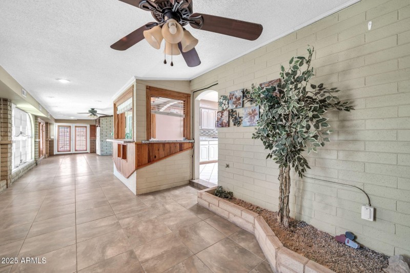 6217 W Orange DR, Glendale