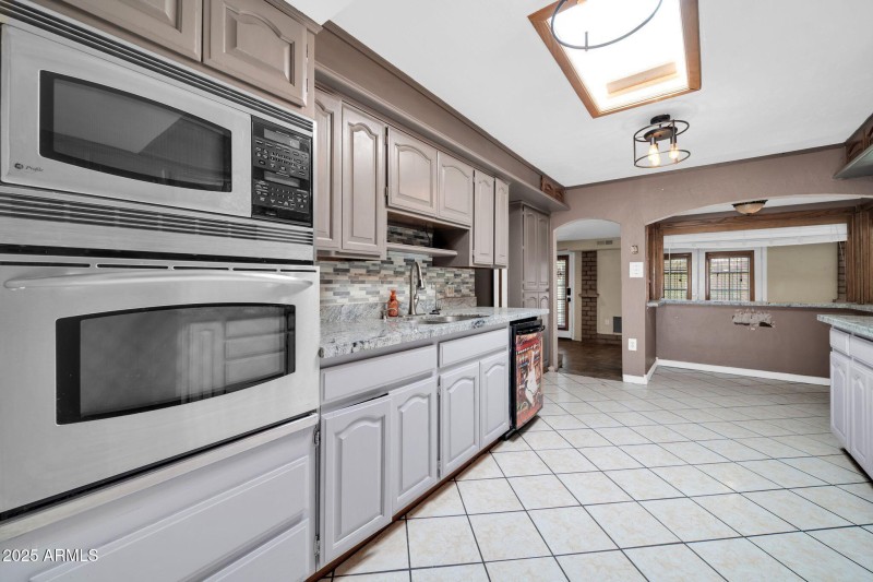 6217 W Orange DR, Glendale