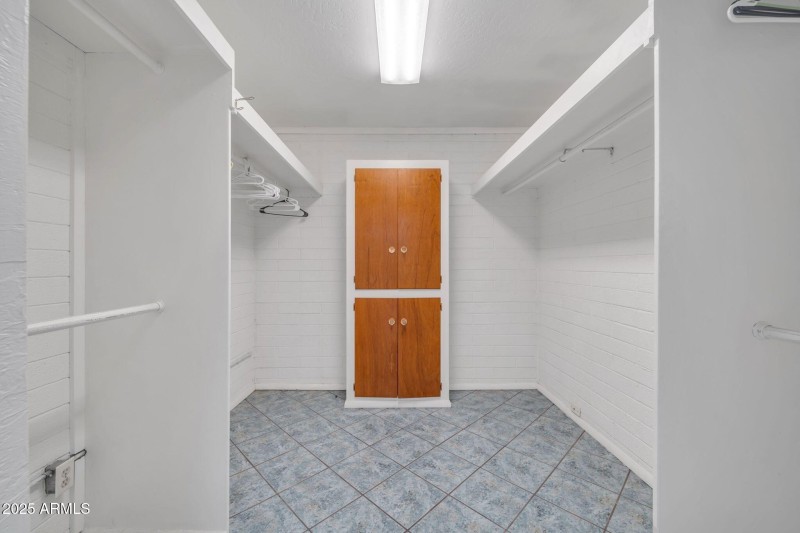 6217 W Orange DR, Glendale