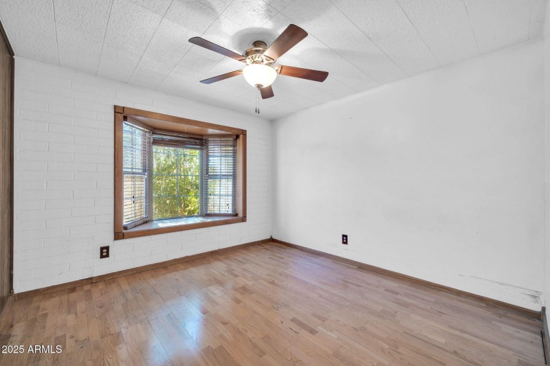 6217 W Orange DR, Glendale