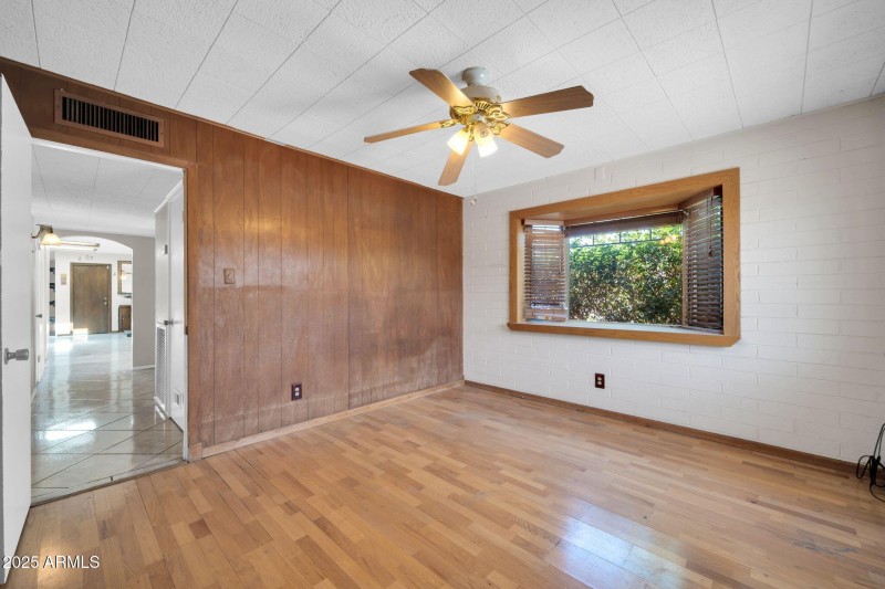 6217 W Orange DR, Glendale