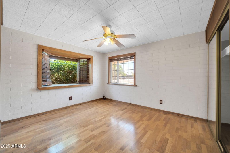 6217 W Orange DR, Glendale