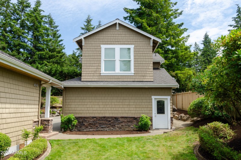 1 bd 1 ba ADU