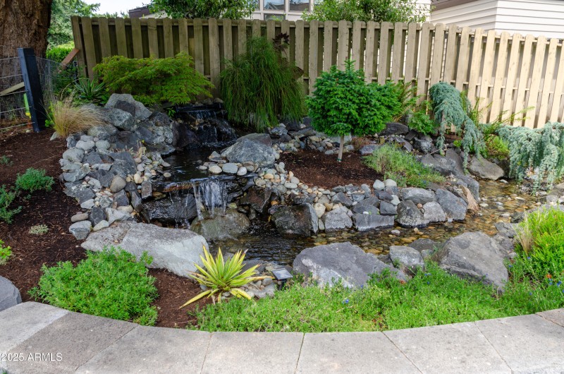 flowing gardens