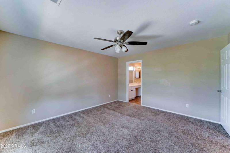 10524 W Pima St-23