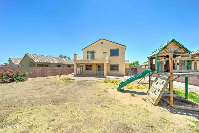 10524 W Pima St-44