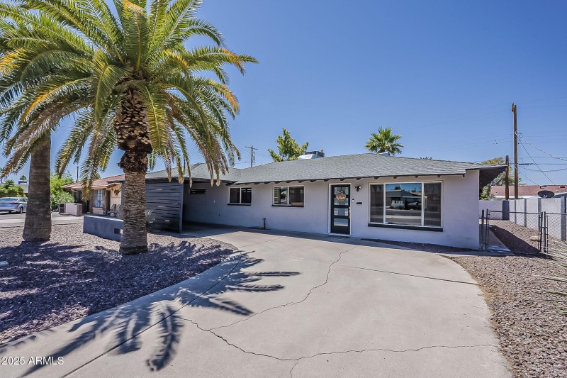 DRIVEWAY TO CARPORT