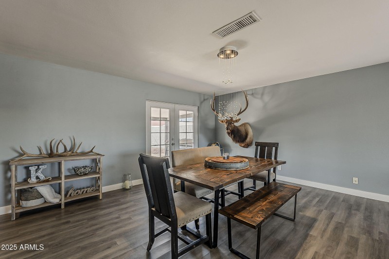DINING RM