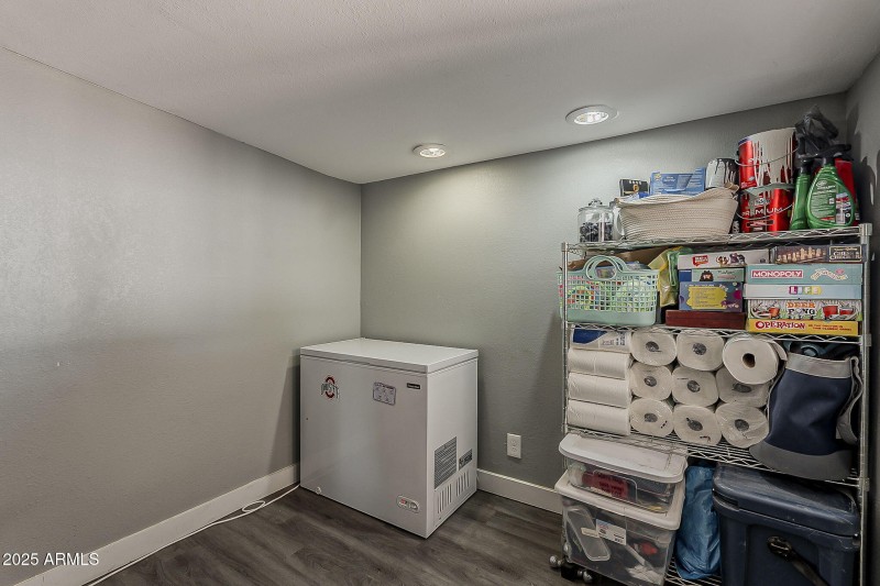 STORAGE RM