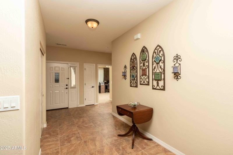 Foyer 4