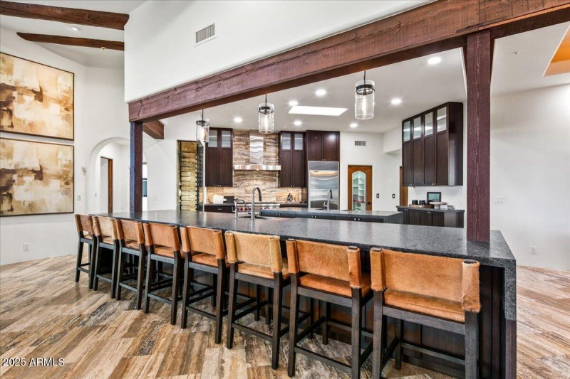 14-Kitchen