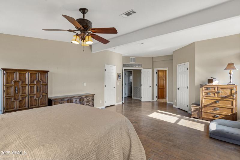 33682 N Bell Rd-25