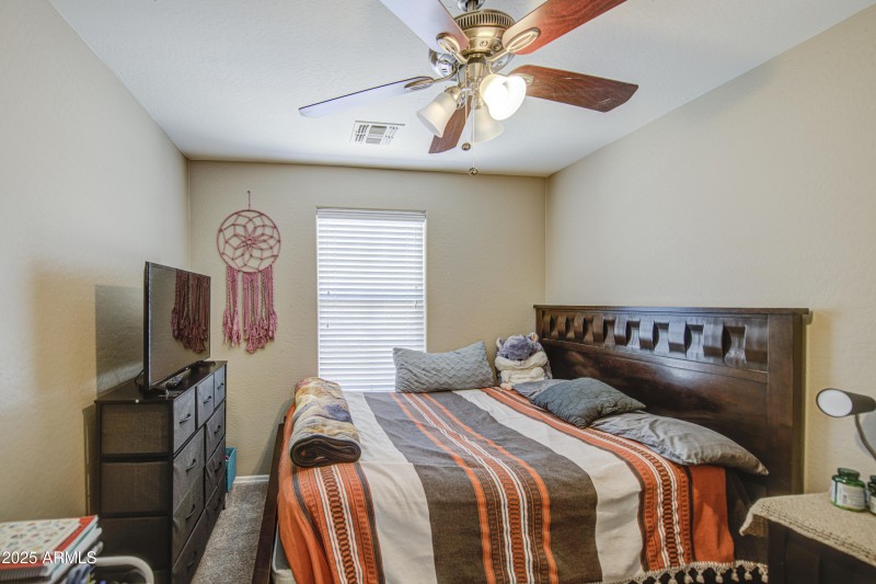 Bedroom 3-pic 2