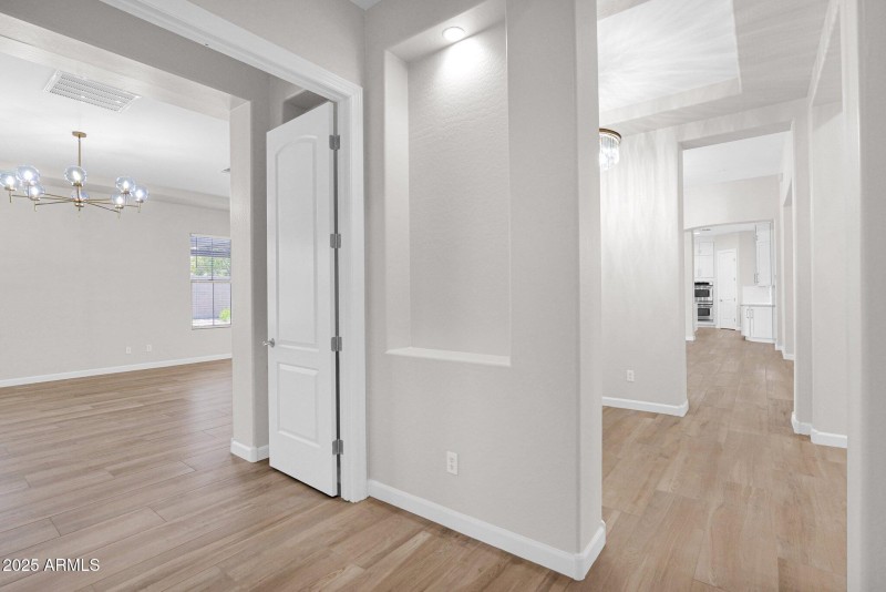 20-web-or-mls-P1234199