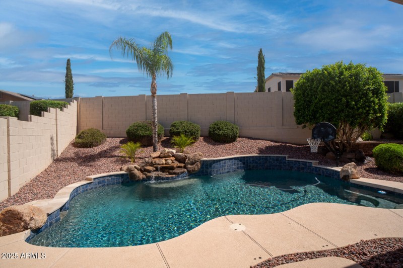 Natural Boulder Water Feature