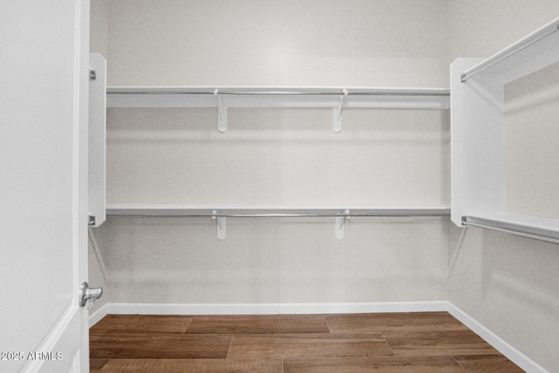 26-web-or-mls-P1234210