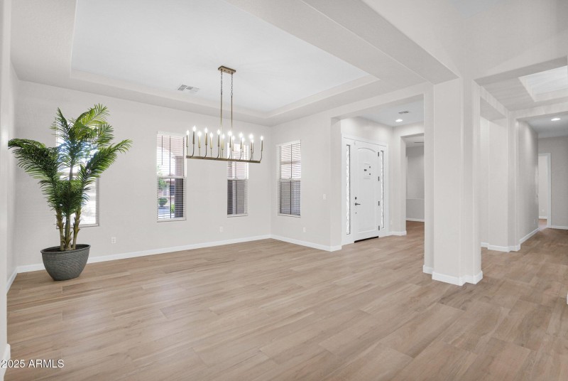 28-web-or-mls-P1234213