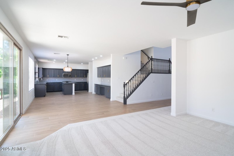 2 Way Staircase