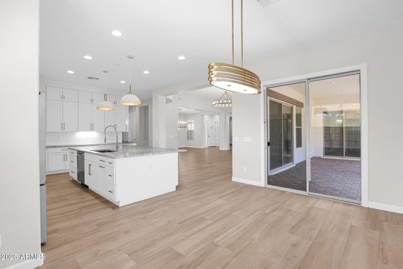 41-web-or-mls-P1234237