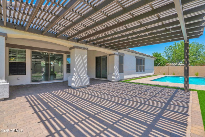 52-web-or-mls-P1234251