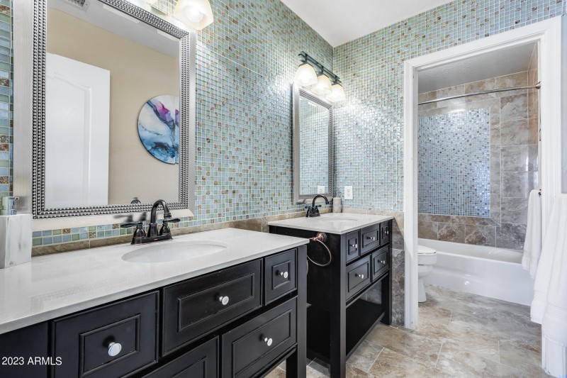 Upstairs Secondary Bathroom