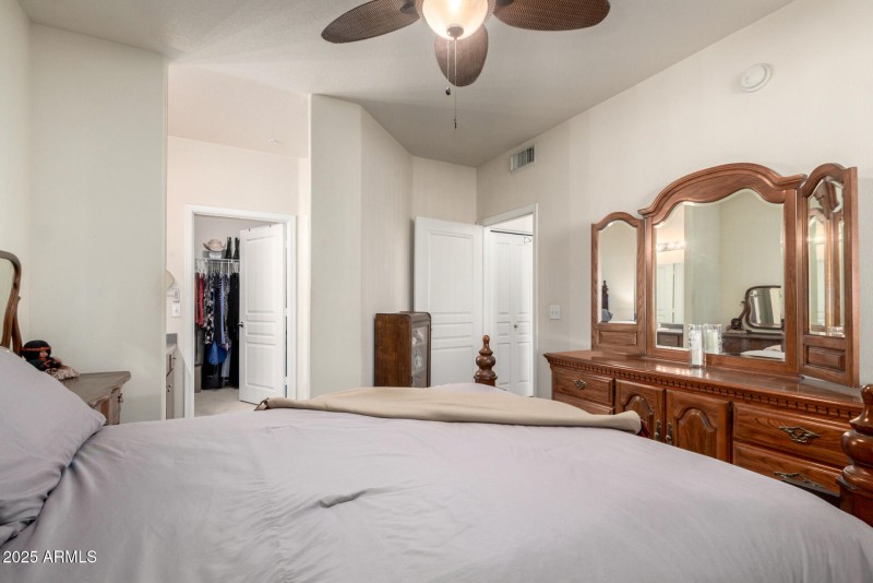 13 Pierport 1037