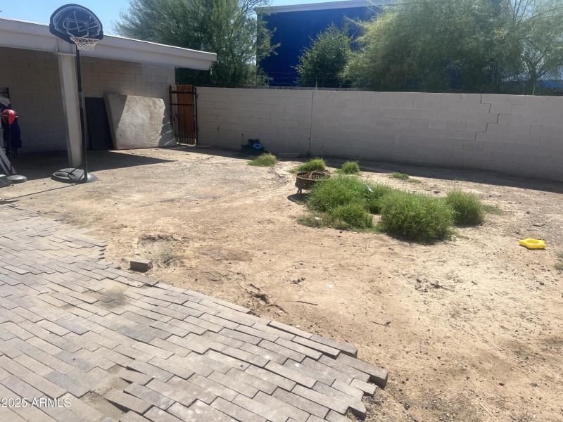 YARD