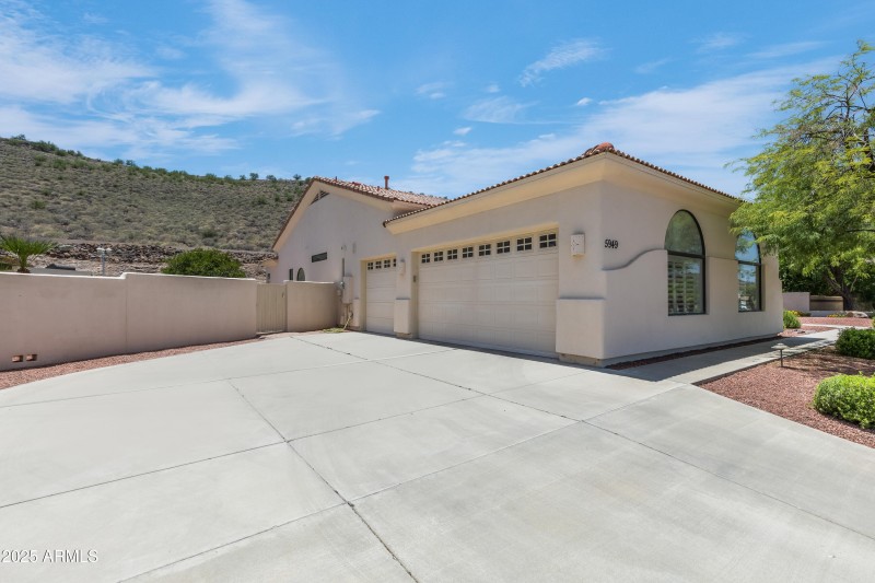 5949 W Pinnacle Hill-3
