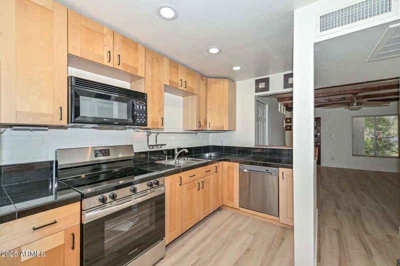 Kitchen-Range