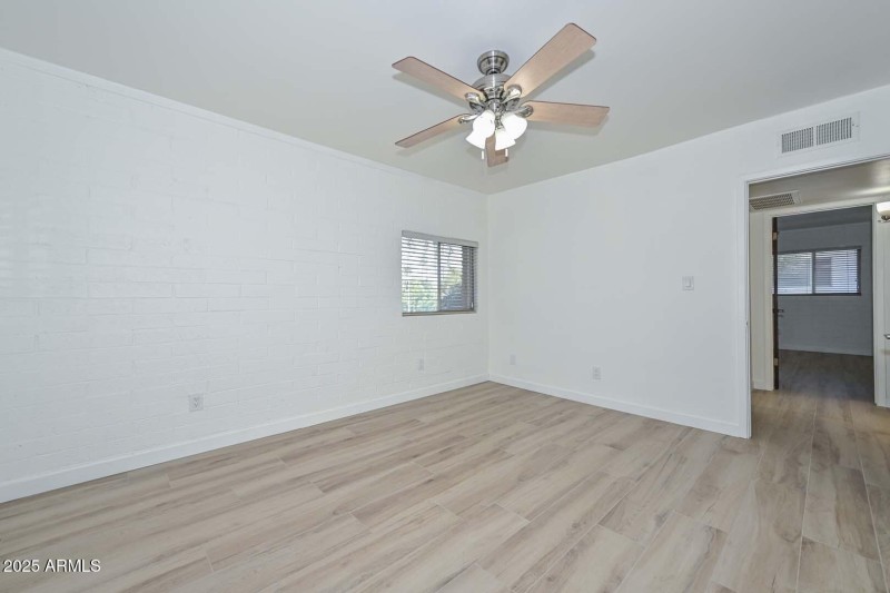 2nd Bedroom3