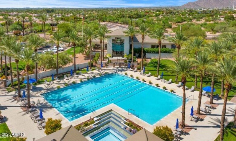 Community Pool/Spa