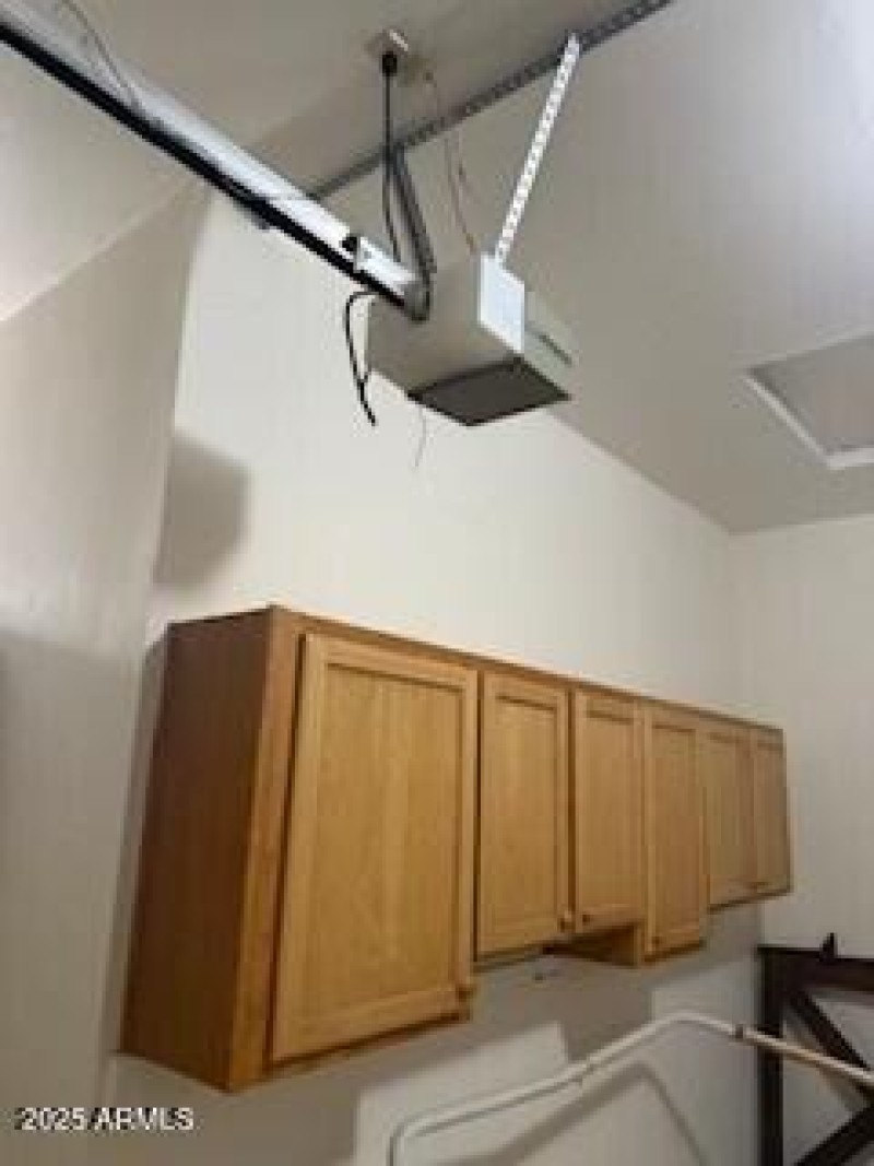 Garage Cabinets_1