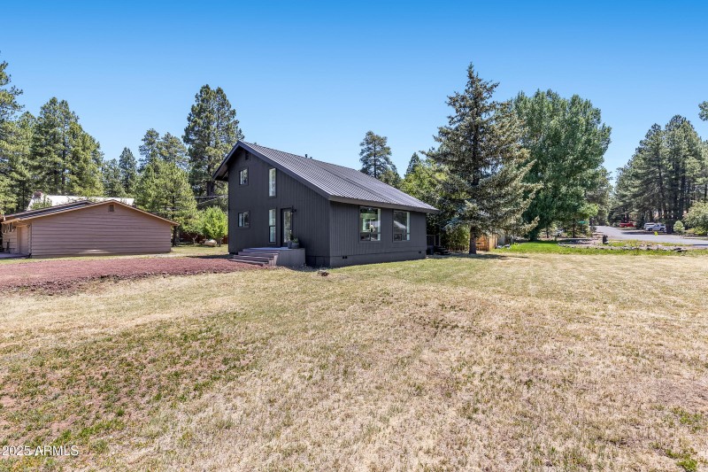 535 Stringer Rd. Munds Park-12