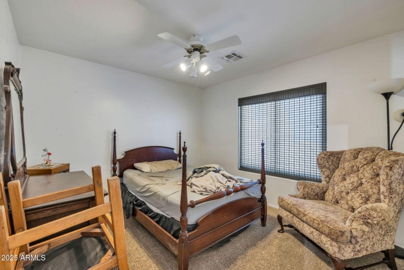 24-web-or-mls-22201 E Vallejo St, Queen