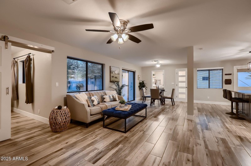 2518 E Flower St - Web Quality - 007 - 1