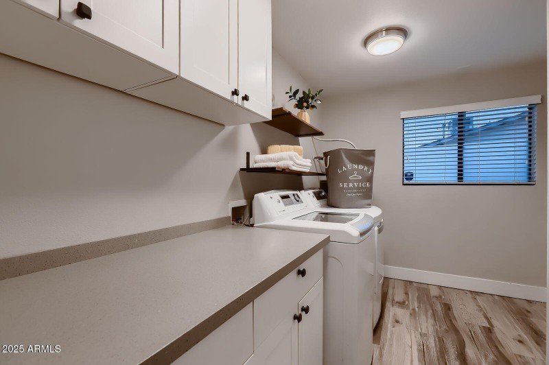 2518 E Flower St - Web Quality - 021 - 3