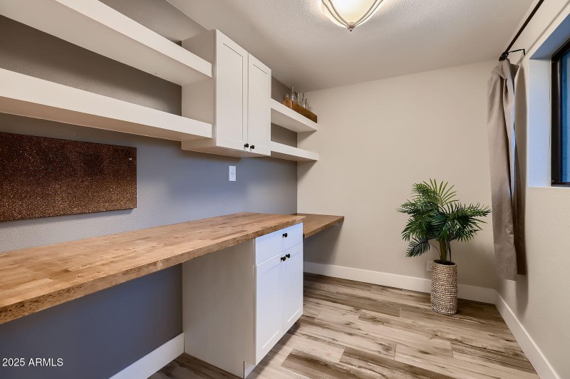 2518 E Flower St - Web Quality - 013 - 2