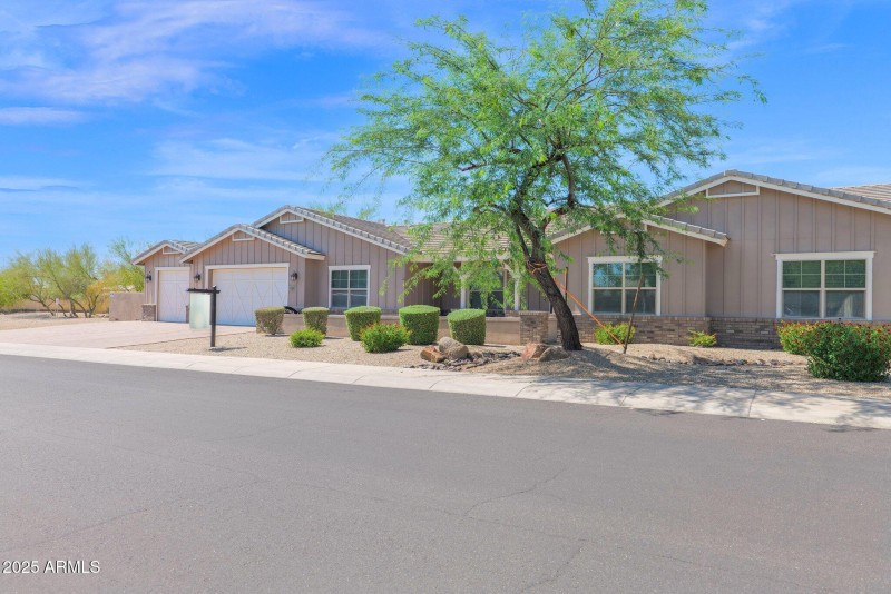 51-web-or-mls-P1234559