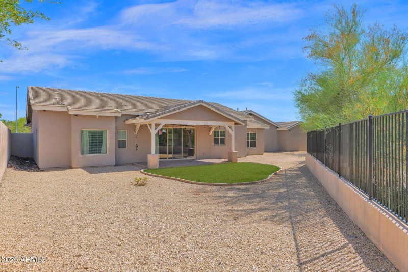 57-web-or-mls-P1234670