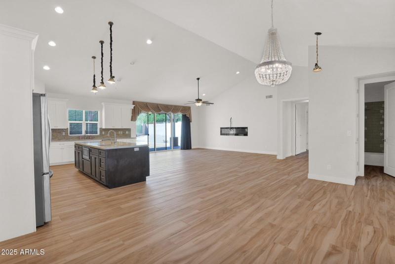 15-web-or-mls-P1234604