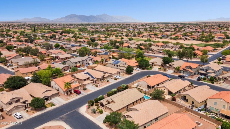 35-web-or-mls-42076-colby-dr