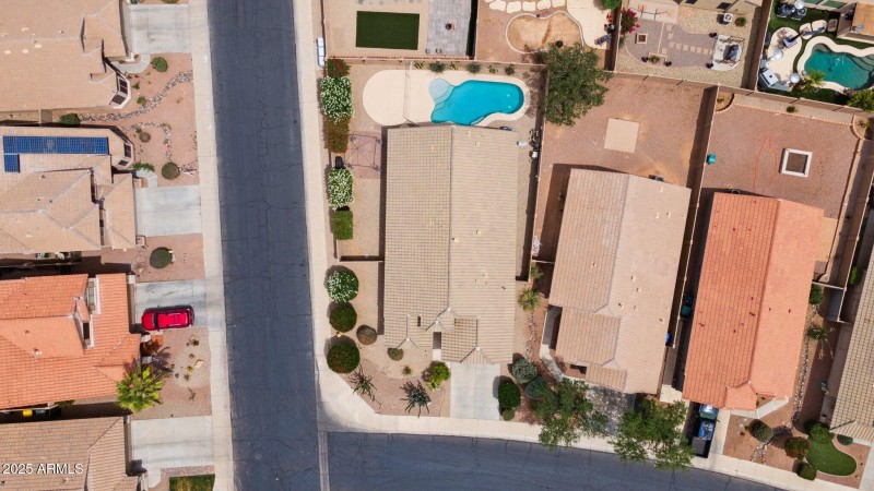 40-web-or-mls-42076-colby-dr