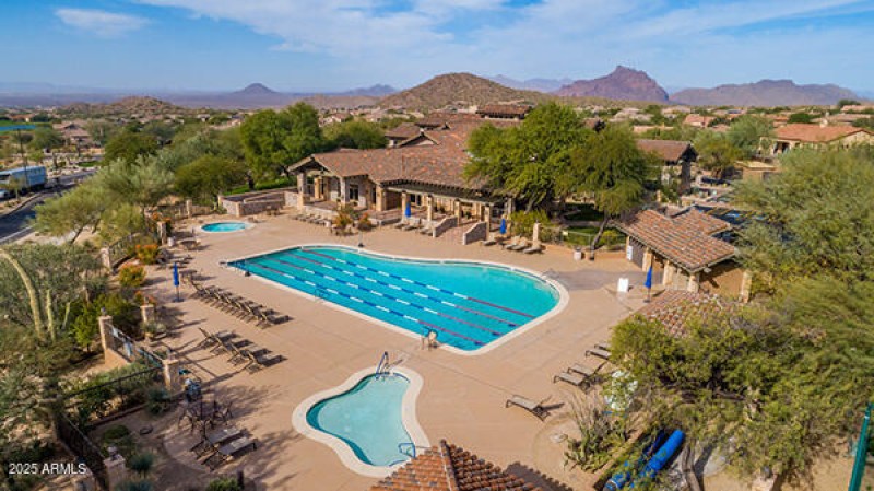 trailhead pool