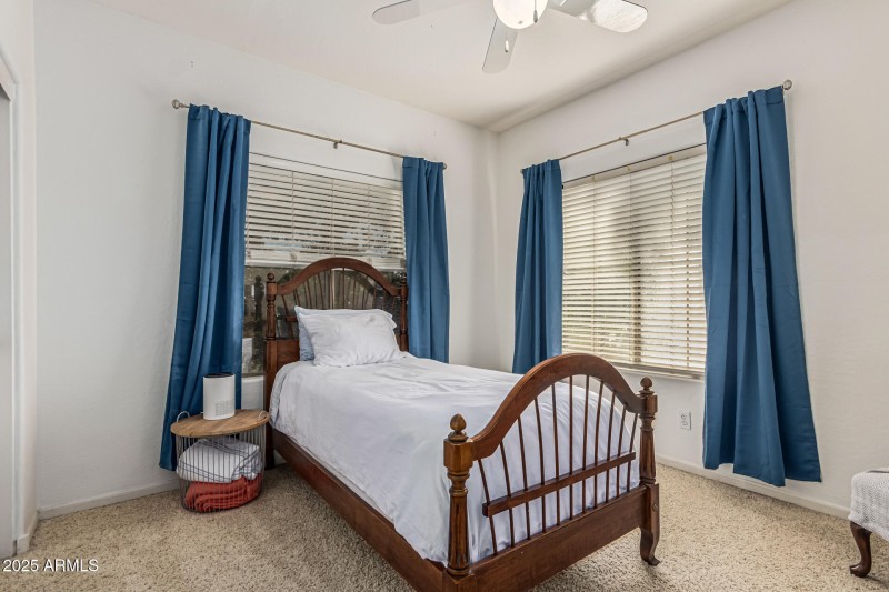 34 Saratoga
