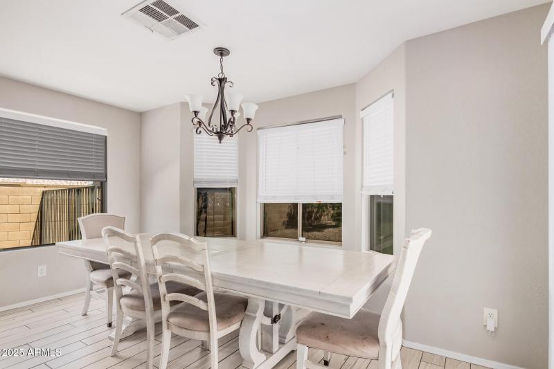 Eat-In Kitchen Area