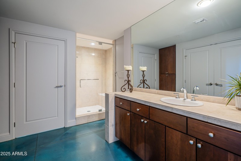 Bedroom 2 Ensuite.