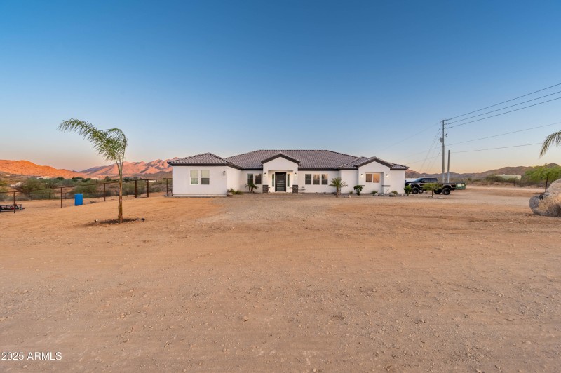 8017 S 143rd Ave Goodyear AZ 85338-2